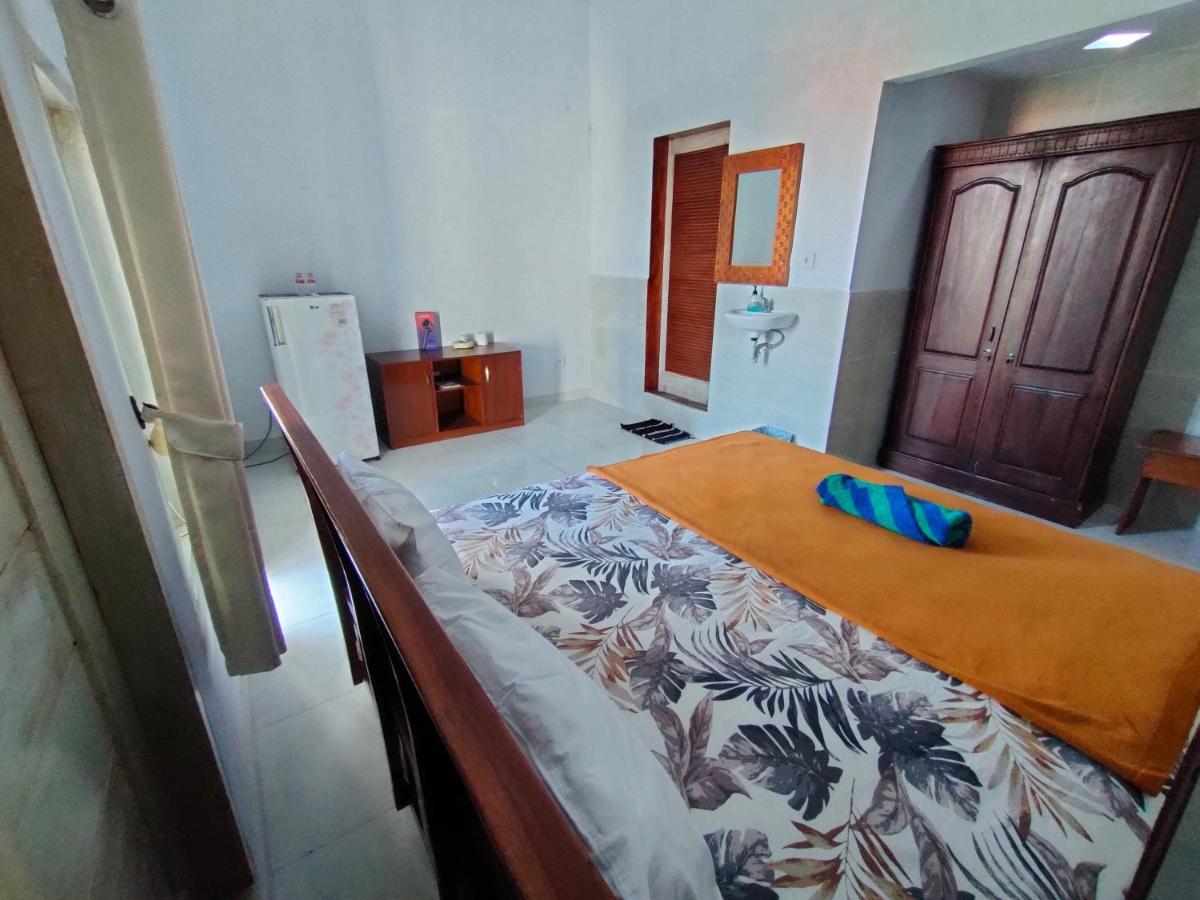 Roy Guest House Canggu Εξωτερικό φωτογραφία